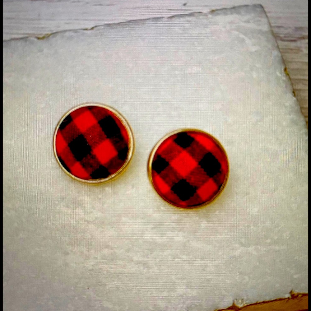 ❤️🖤Buffalo Check Stud Earrings